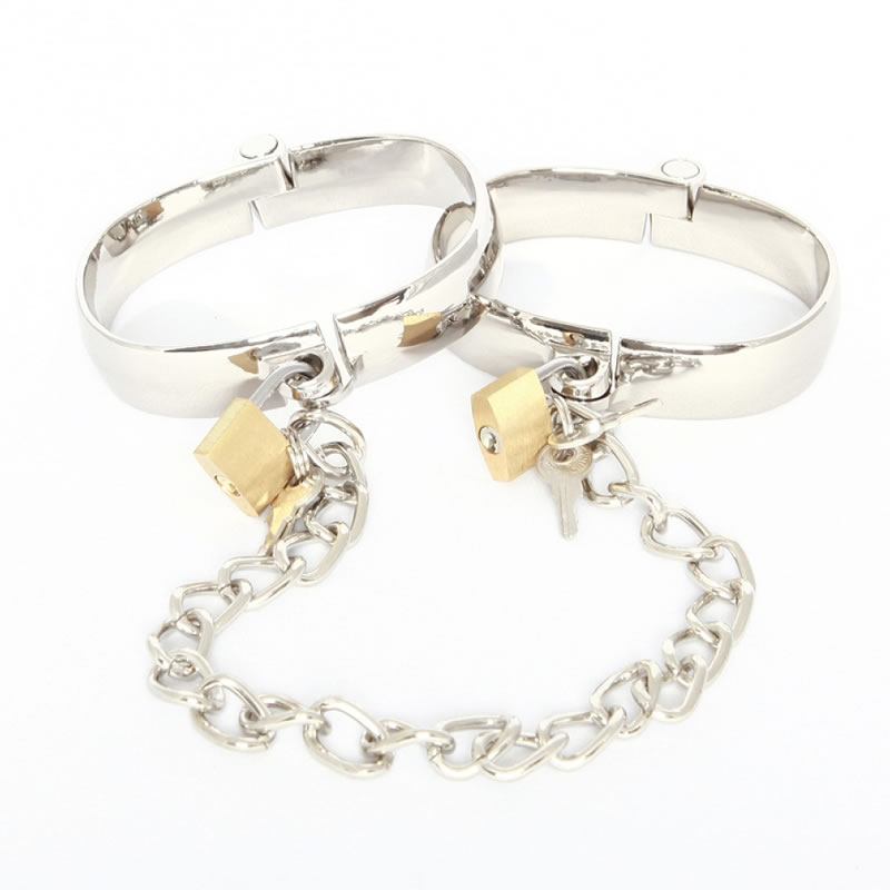 ★SM-VIP 金属製足枷